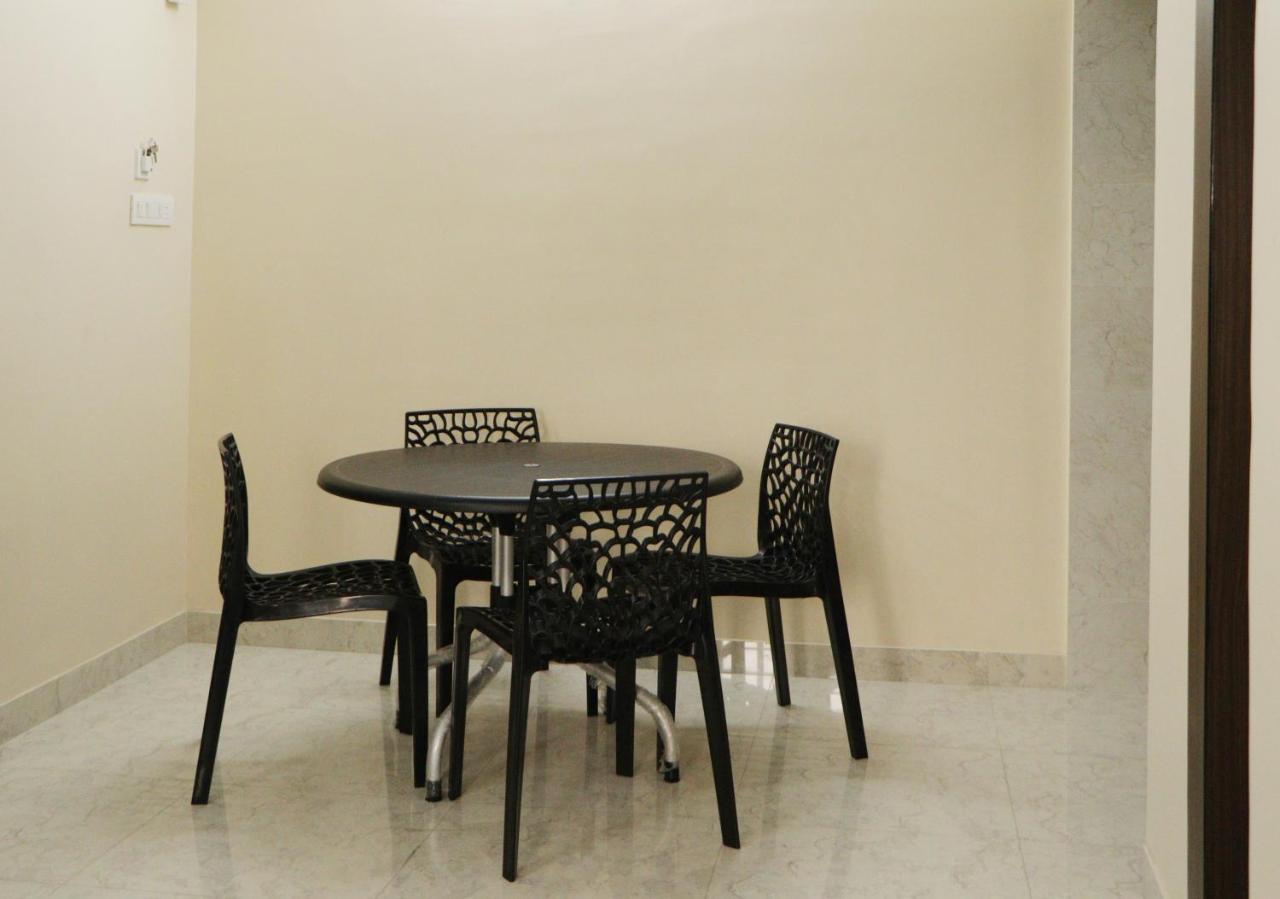 Radharani Apartment Calcuta Exterior foto